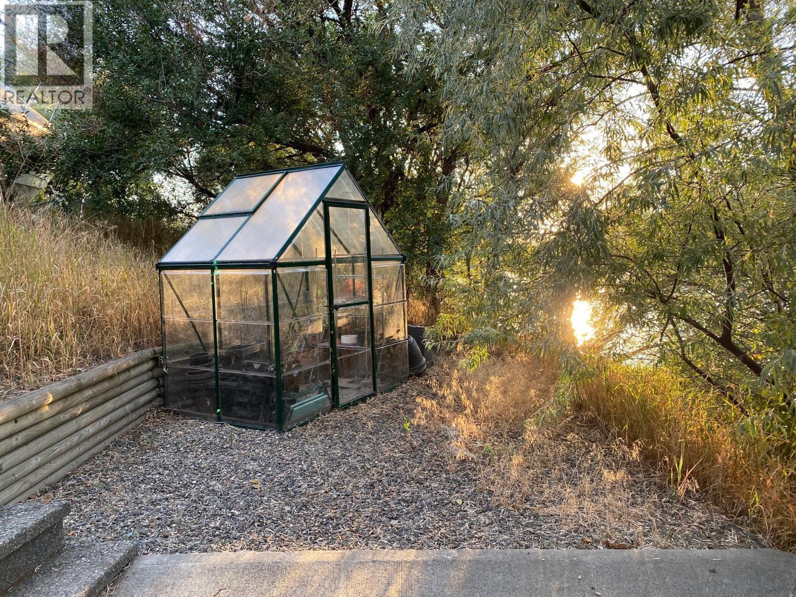 4990 Kipp Road, Kamloops, BC - Outdoor