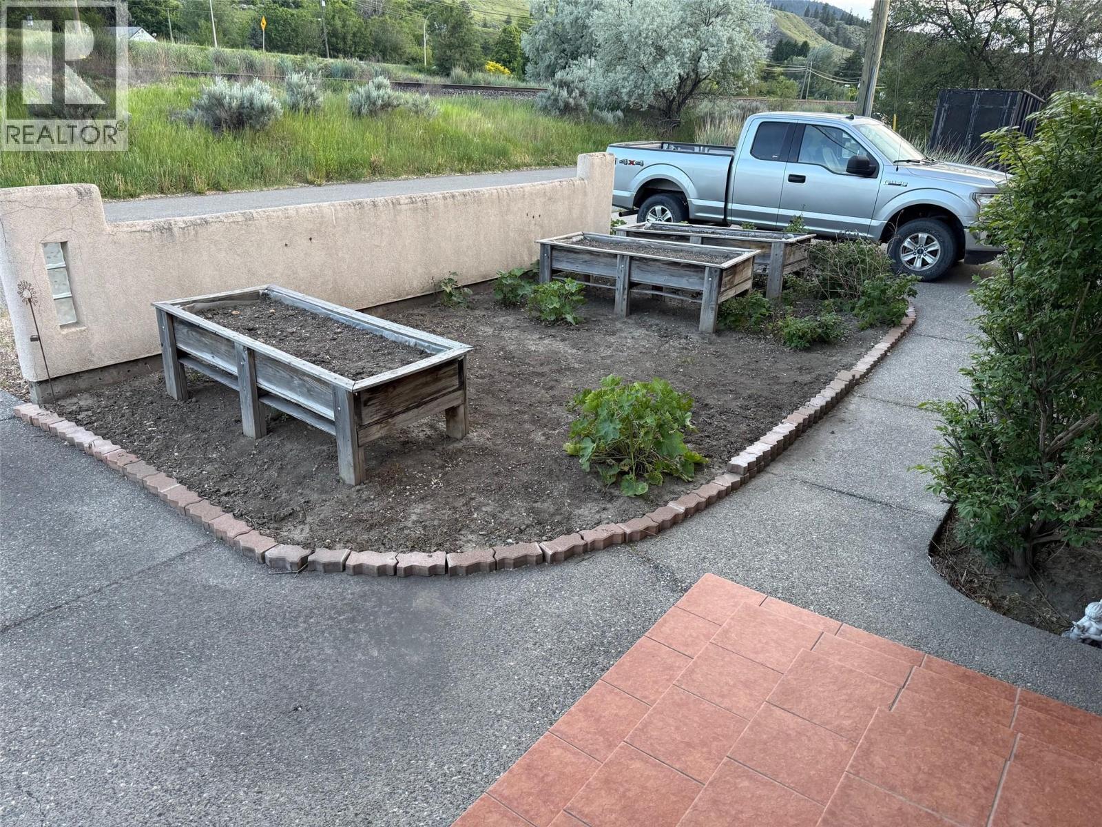 4990 Kipp Road, Kamloops, BC - Outdoor