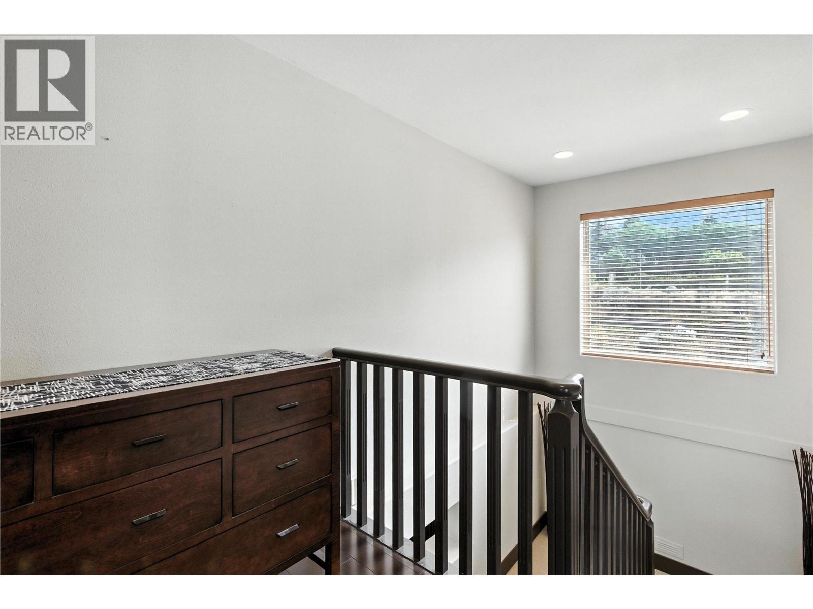 4990 Kipp Road, Kamloops, BC - Indoor Photo Showing Other Room