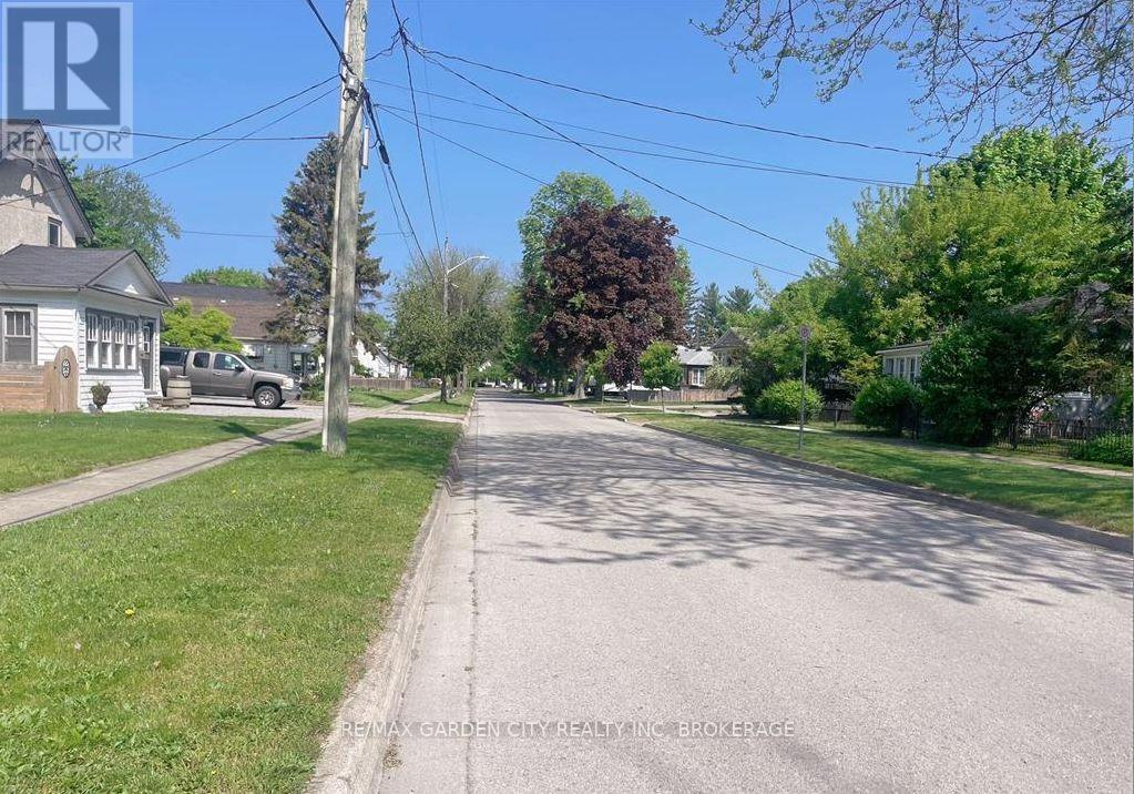 5 - 15 John Street, St. Catharines (Port Dalhousie), ON - Outdoor With View