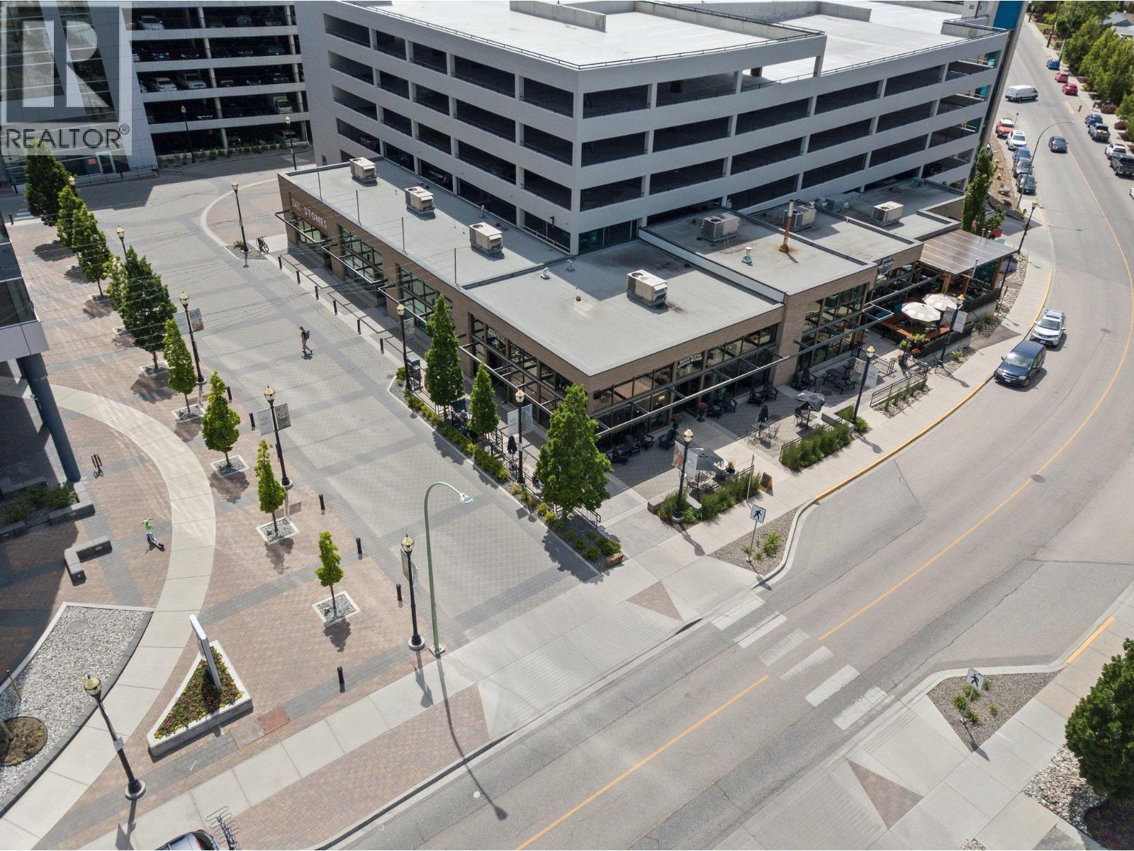 1615 Dickson Avenue Unit# 100, Kelowna, BC