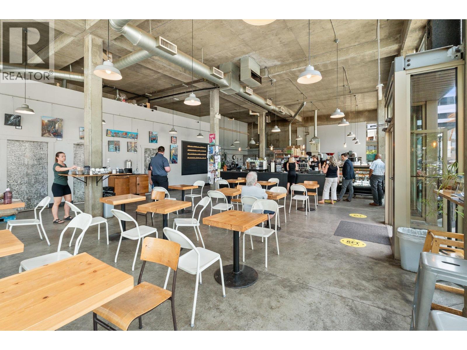 1615 Dickson Avenue Unit# 100, Kelowna, BC