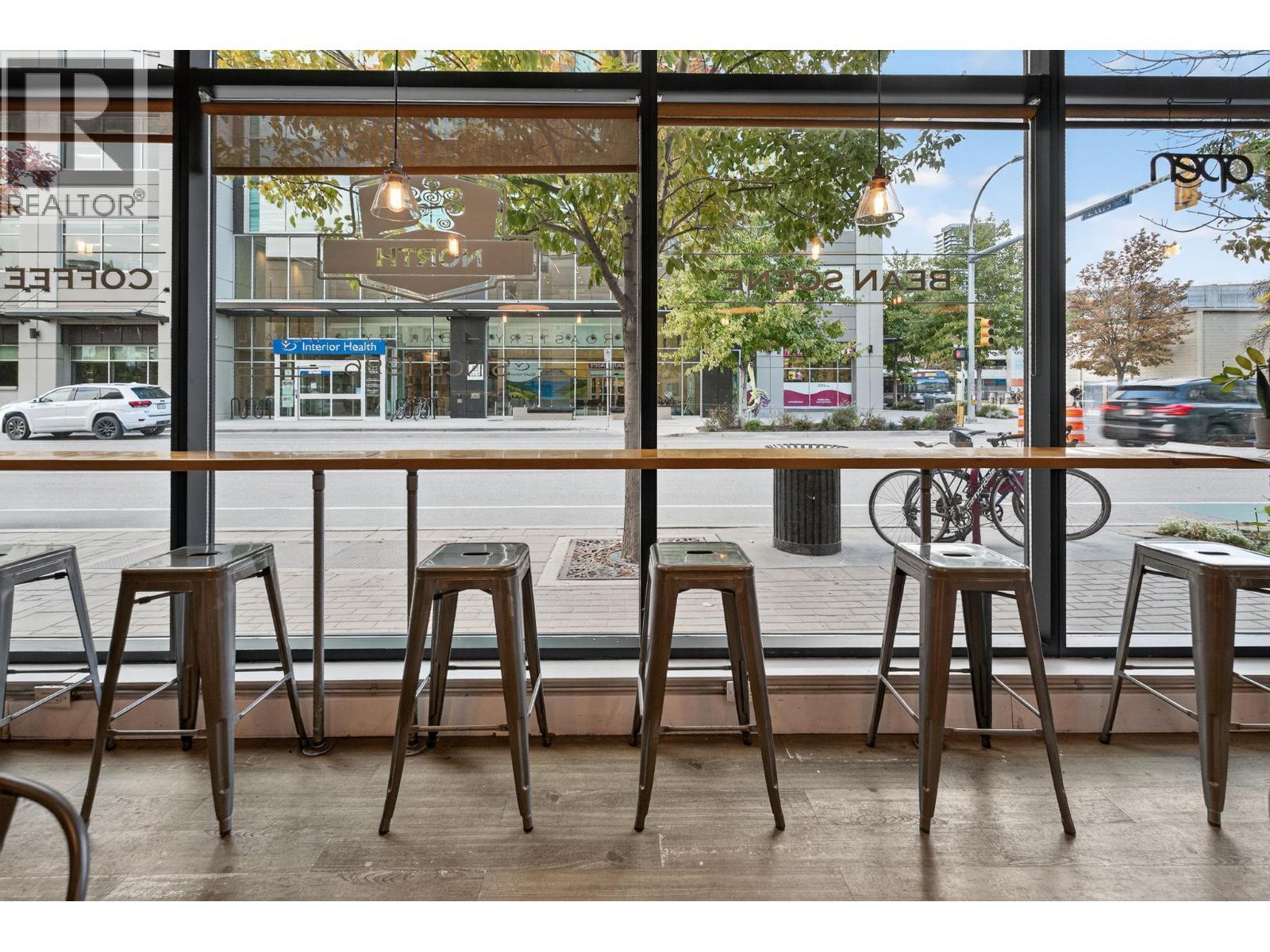 1615 Dickson Avenue Unit# 100, Kelowna, BC