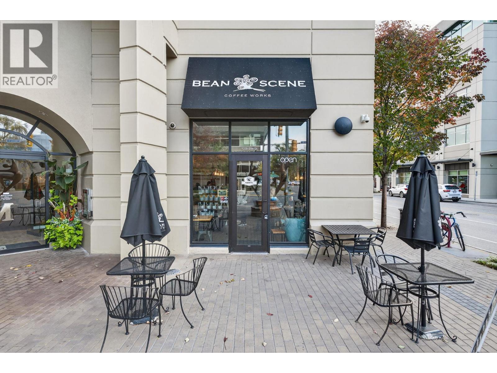 1615 Dickson Avenue Unit# 100, Kelowna, BC