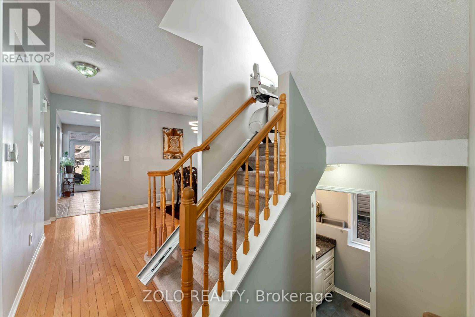2421 Glandriel Crescent, Ottawa, ON - Indoor Photo Showing Other Room