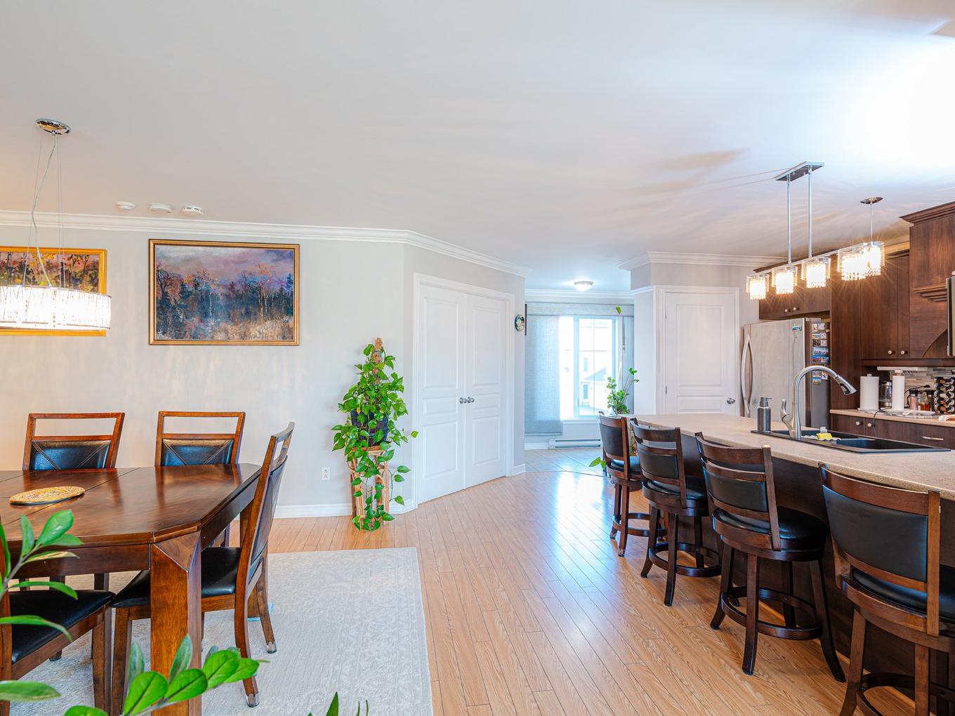 Kitchen - 5-654 Rue Des Sureaux, Boucherville, QC - Indoor Photo Showing Dining Room
