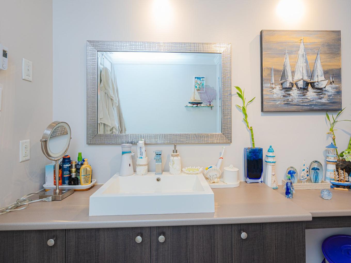 Bathroom - 5-654 Rue Des Sureaux, Boucherville, QC - Indoor Photo Showing Bathroom