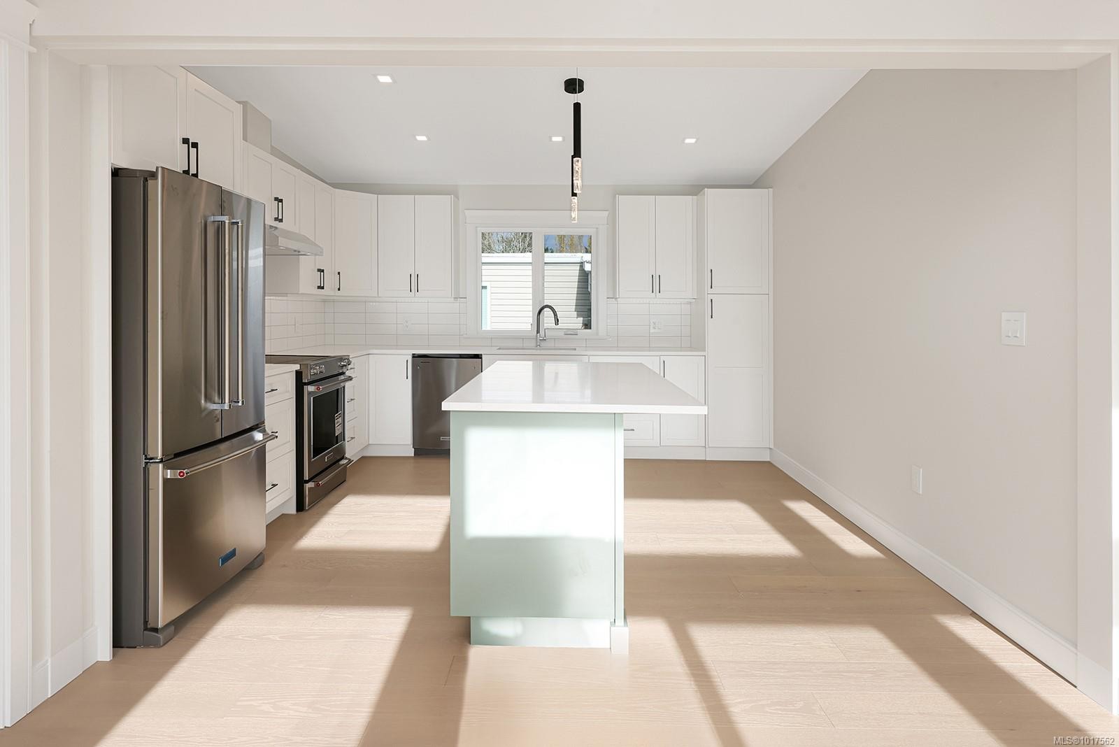 16-1240 Wilkinson Rd, Comox, BC