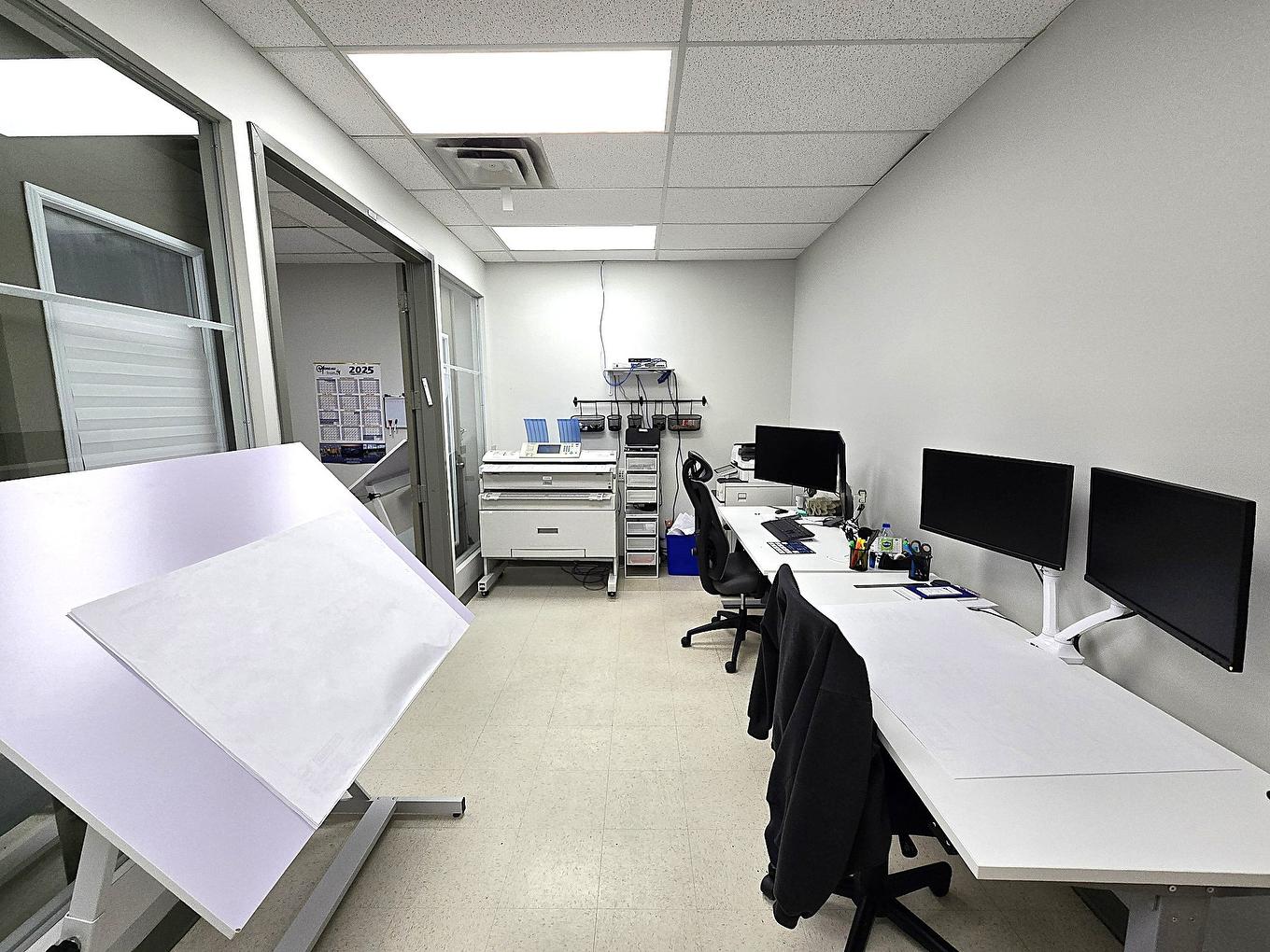 Office - 212-3675 Boul. De La Grande-Allée, Boisbriand, QC - Indoor Photo Showing Office