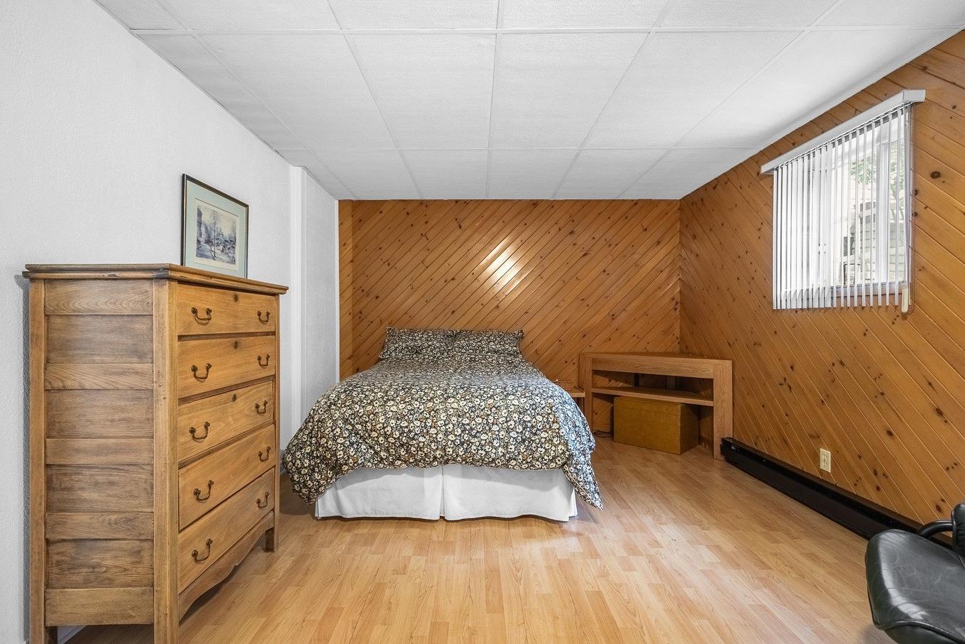 Chambre à coucher - 2572 - 2574 Rue De Port-Royal, Québec (Sainte-Foy/Sillery/Cap-Rouge), QC - Indoor Photo Showing Other Room