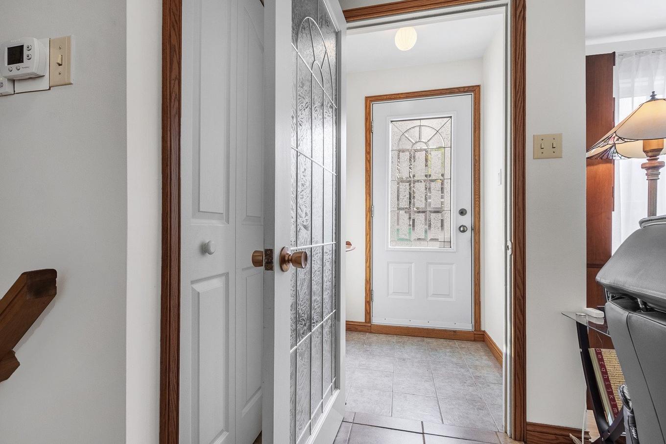 Hall d'entrée/Vestibule - 2572 - 2574 Rue De Port-Royal, Québec (Sainte-Foy/Sillery/Cap-Rouge), QC - Indoor Photo Showing Other Room