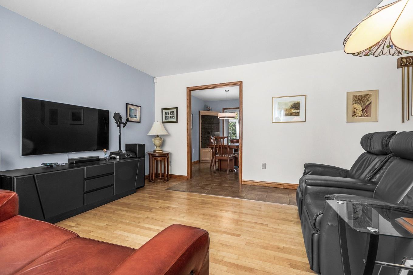 Salon - 2572 - 2574 Rue De Port-Royal, Québec (Sainte-Foy/Sillery/Cap-Rouge), QC - Indoor Photo Showing Living Room