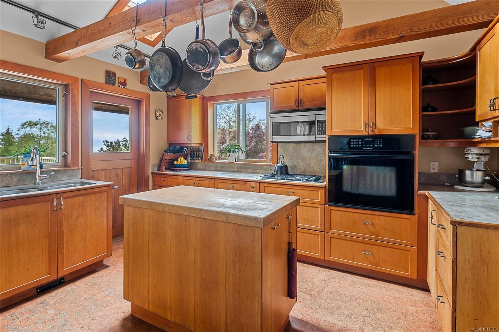 8750 West Coast Rd, Sooke, BC