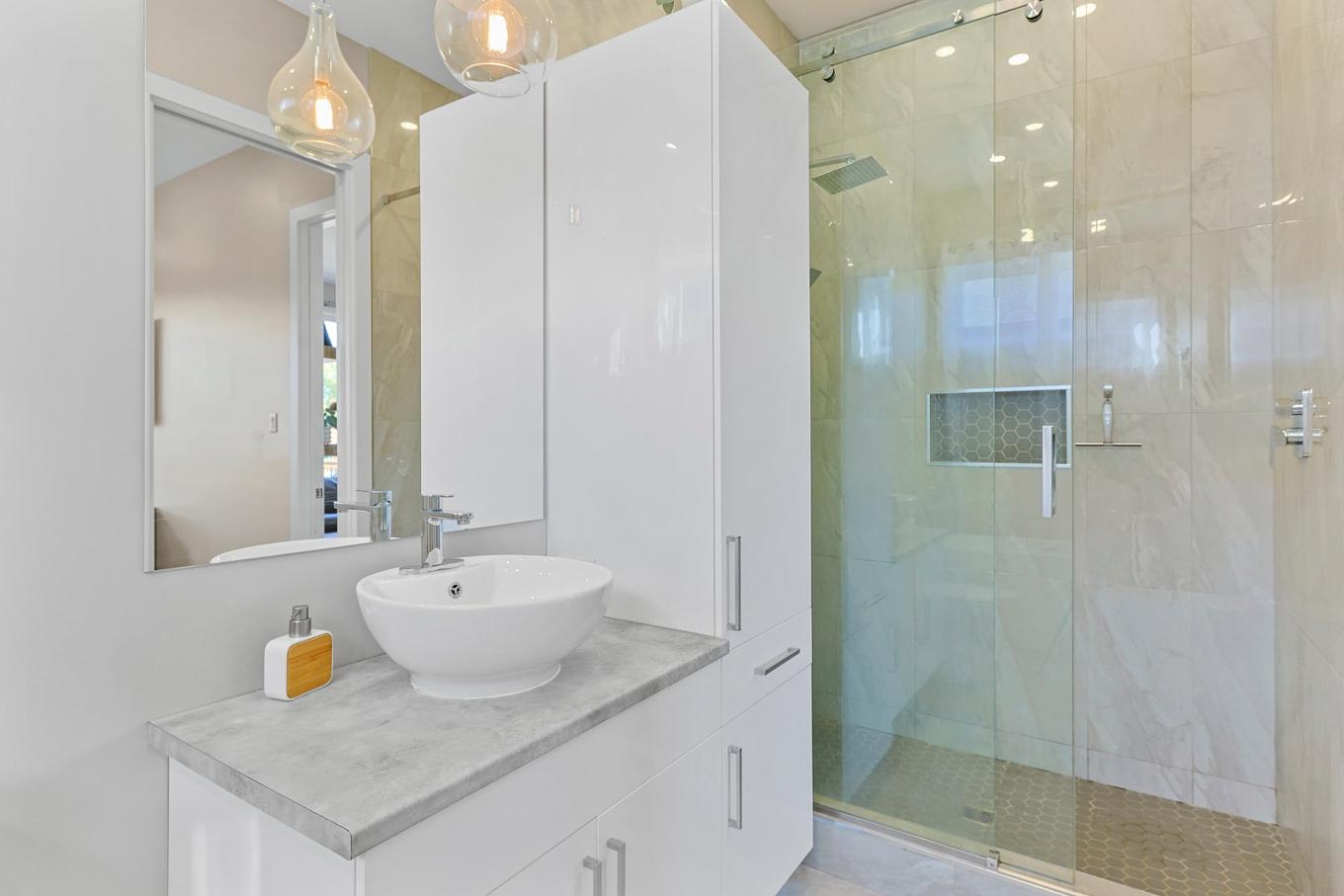 Ensuite bathroom - 55 Rue Du Hauban, Salaberry-De-Valleyfield, QC - Indoor Photo Showing Bathroom