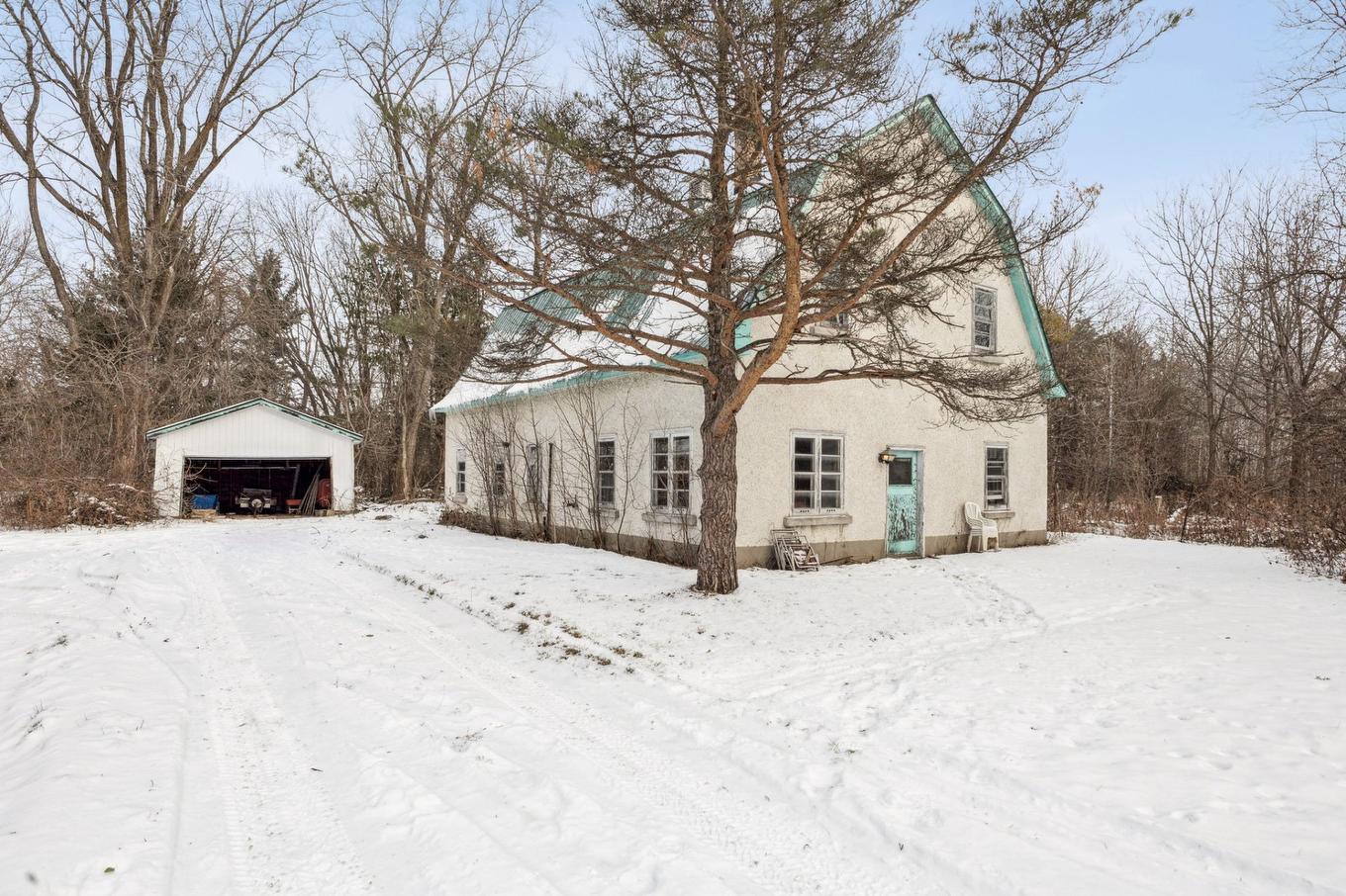 Garage - 13 Rue Atholl-Doune, Gatineau (Aylmer), QC - Outdoor