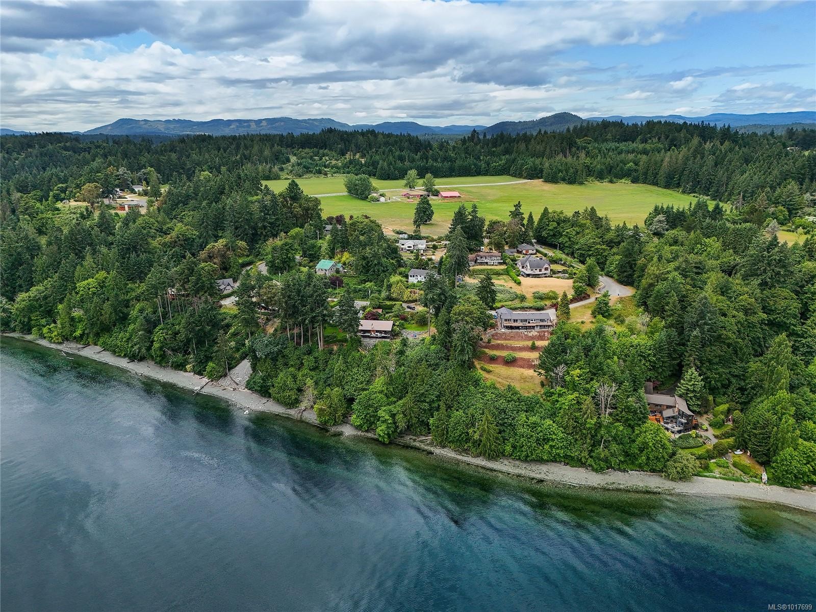 1125 Fairbanks Rd, Duncan, BC