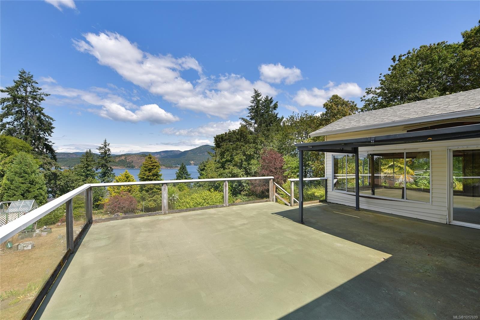 1125 Fairbanks Rd, Duncan, BC