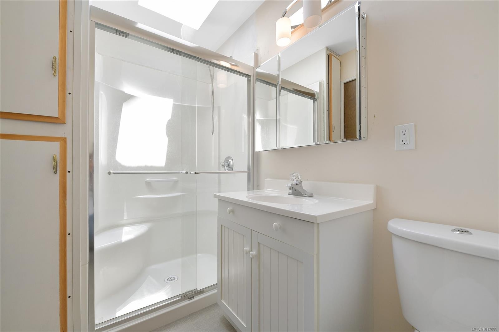 1125 Fairbanks Rd, Duncan, BC