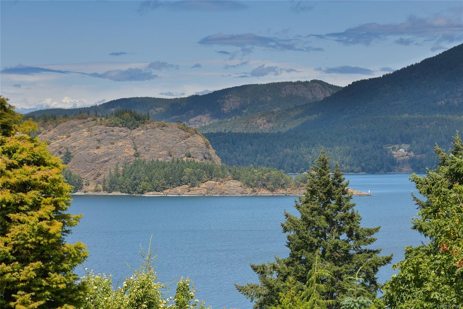 1125 Fairbanks Rd, Duncan, BC