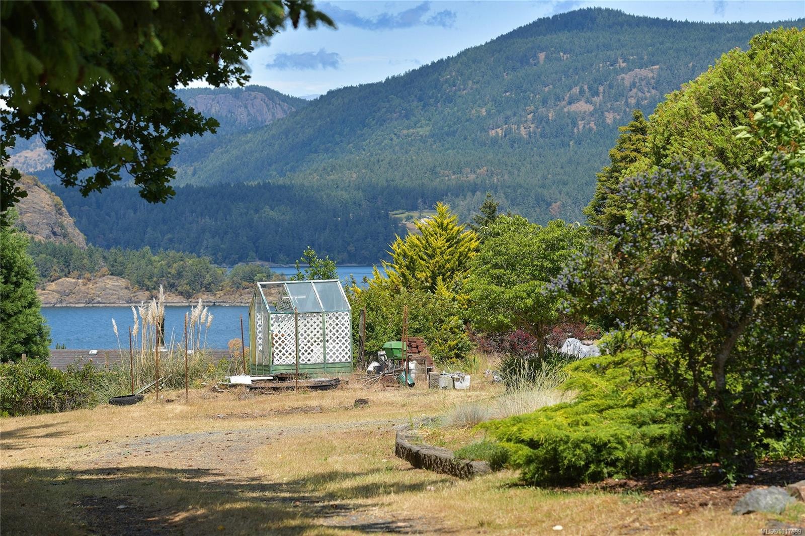 1125 Fairbanks Rd, Duncan, BC