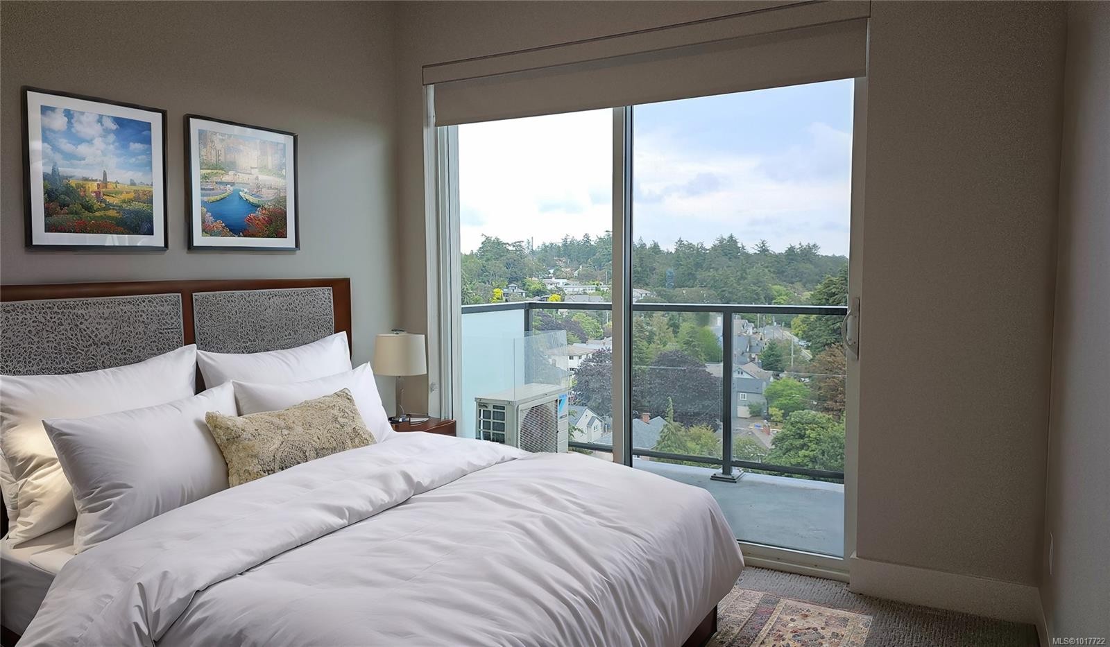 903-622 Admirals Rd, Esquimalt, BC - Indoor Photo Showing Bedroom