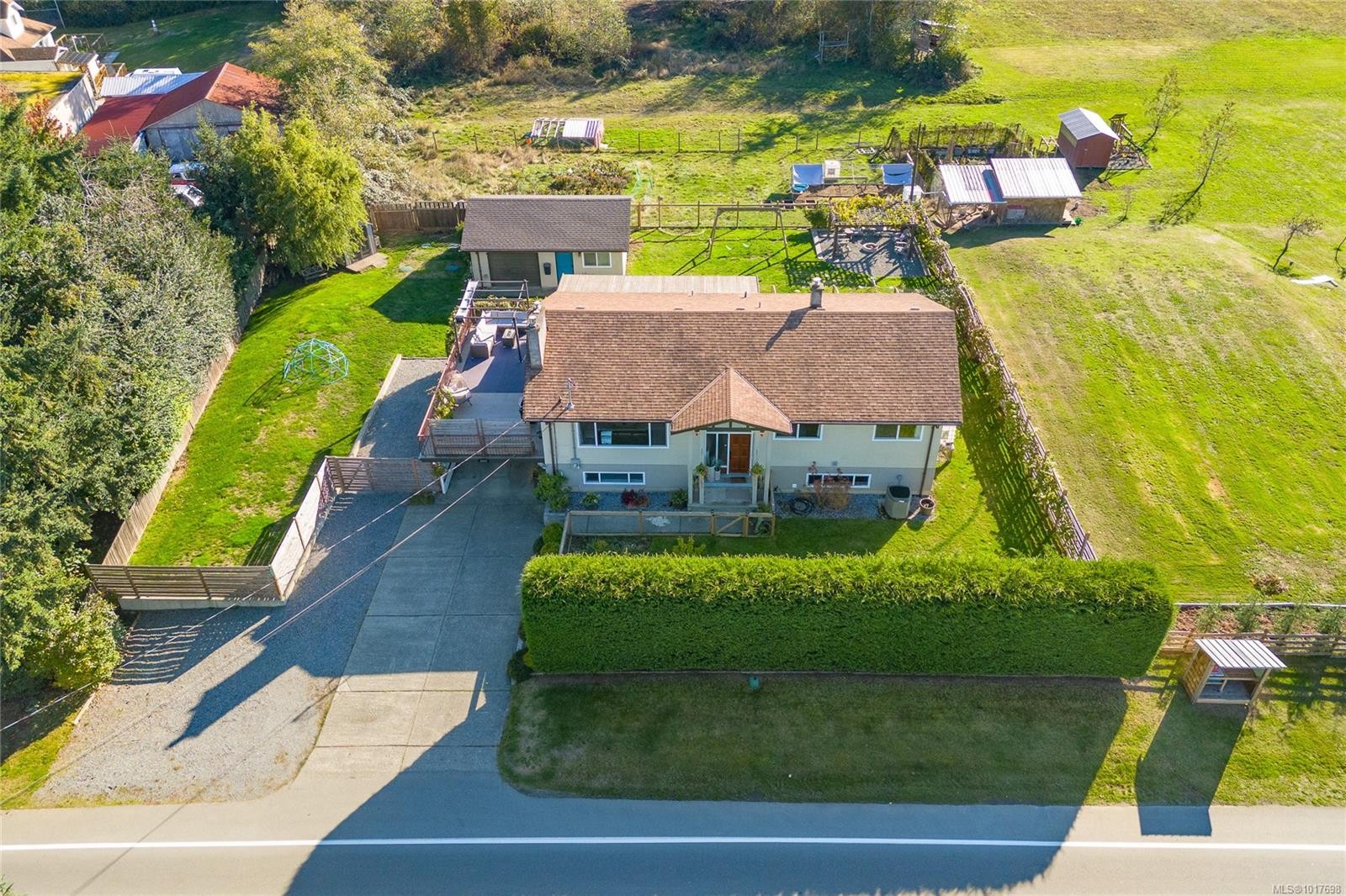 2662 Crozier Rd, Chemainus, BC