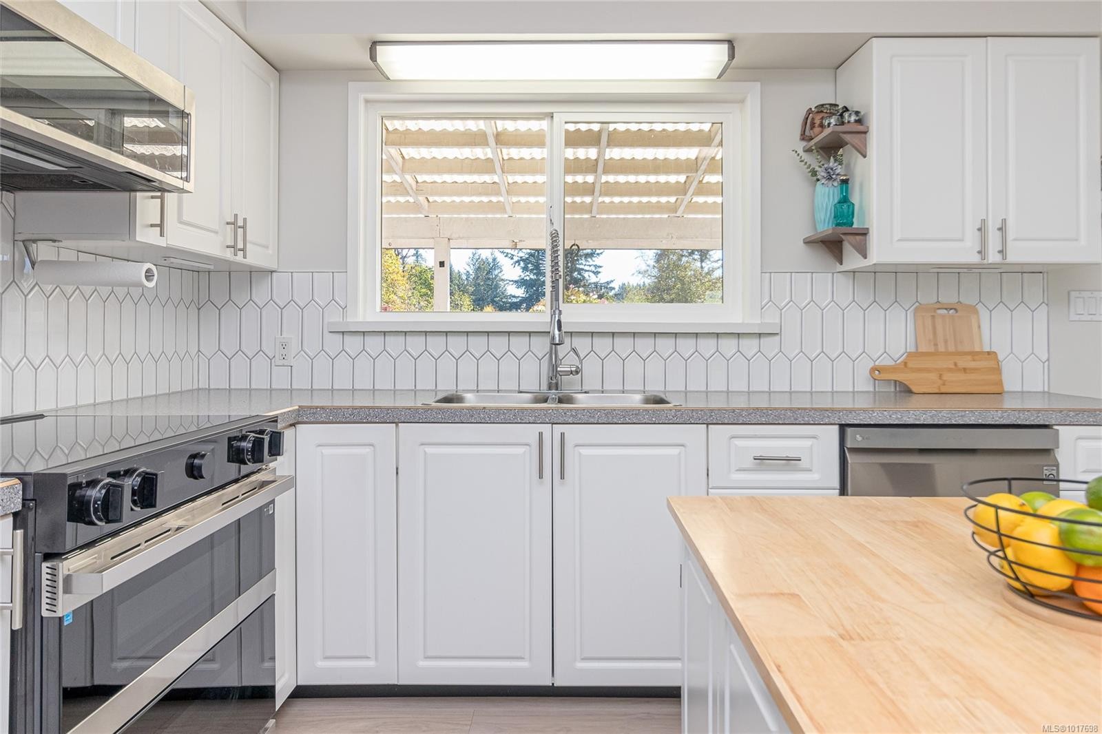 2662 Crozier Rd, Chemainus, BC