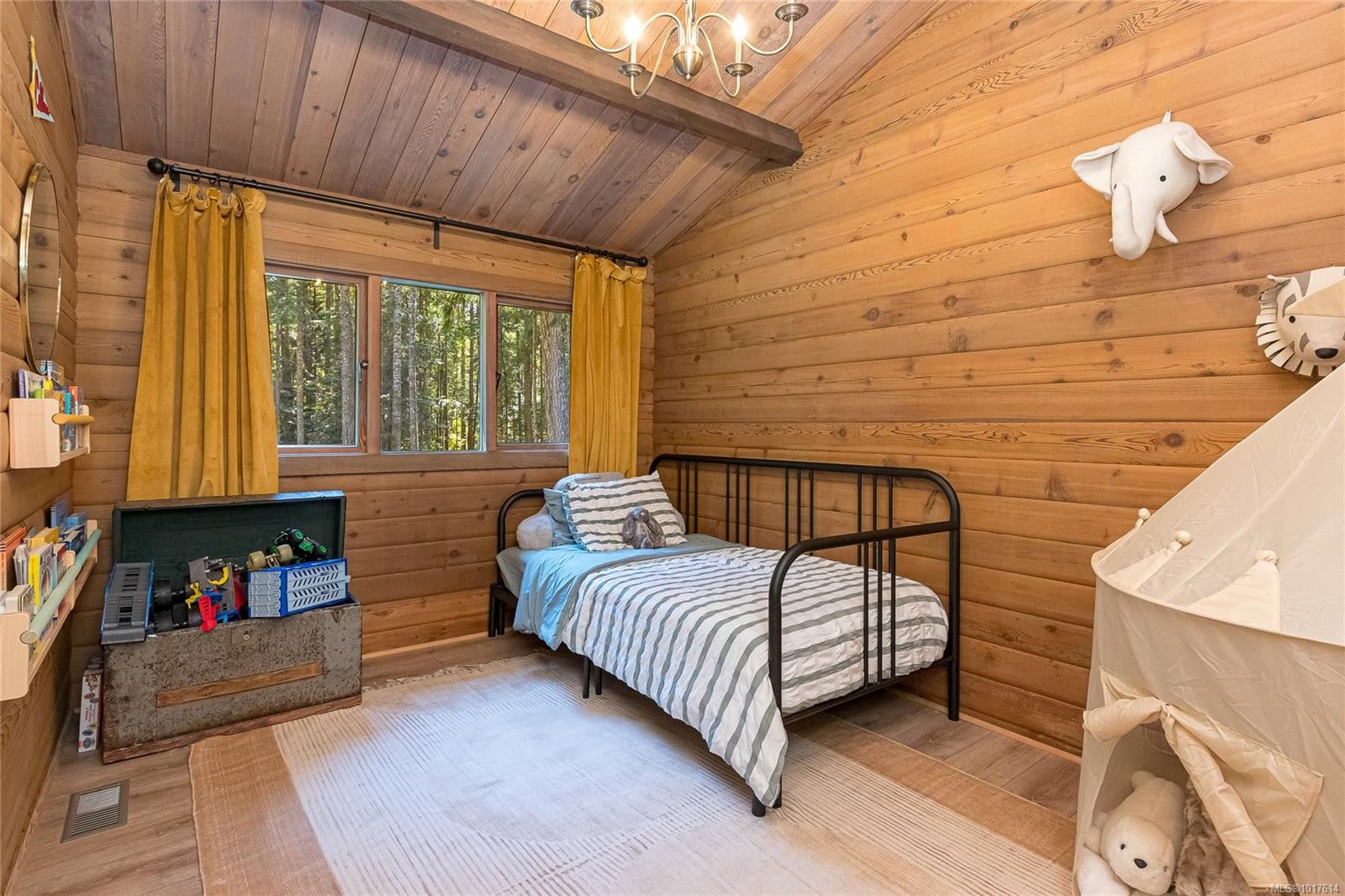 4705 Barrow Rd, Metchosin, BC