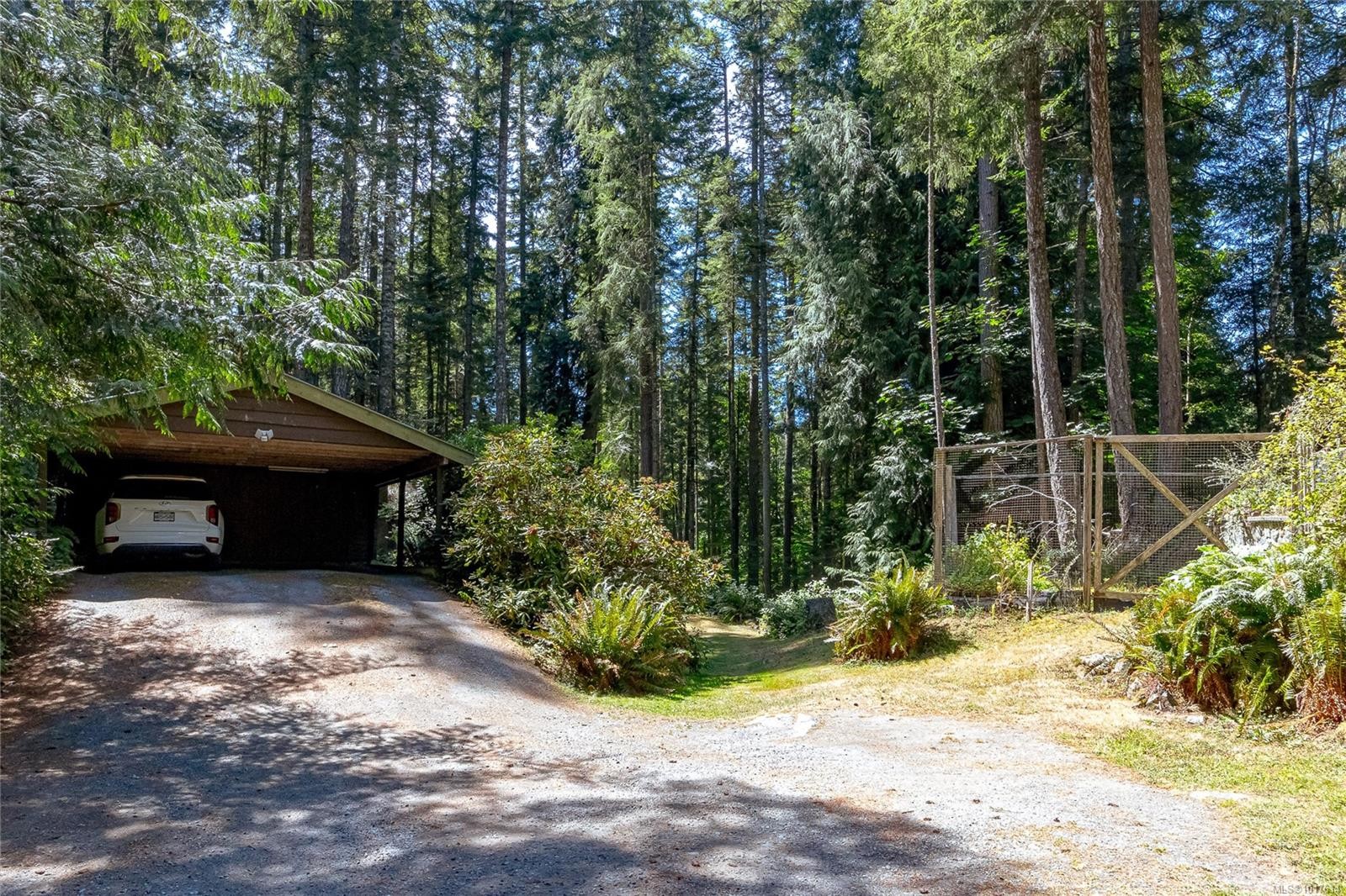 4705 Barrow Rd, Metchosin, BC