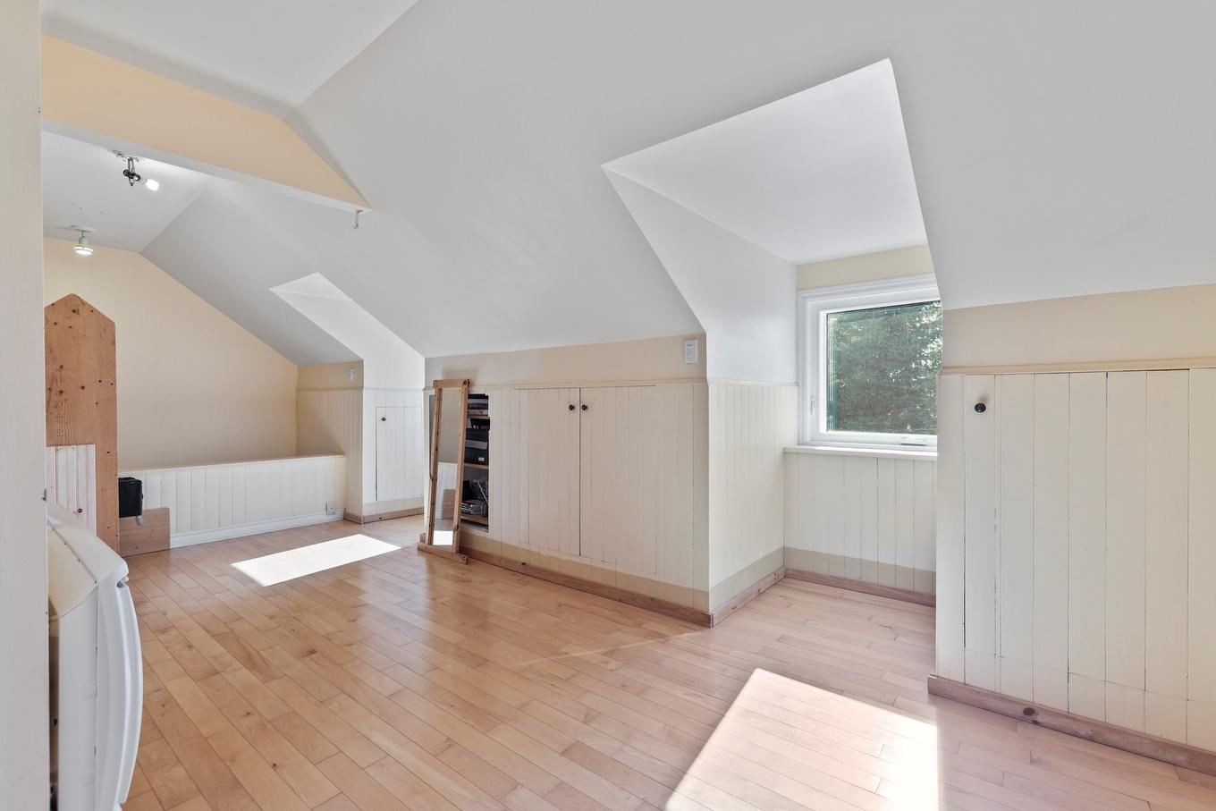 Primary bedroom - 830 Ch. St-Thomas, Rigaud, QC - Indoor Photo Showing Other Room