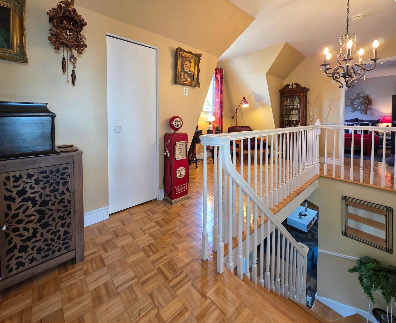 Passageway - 8115 Av. Niagara, Brossard, QC - Indoor Photo Showing Other Room