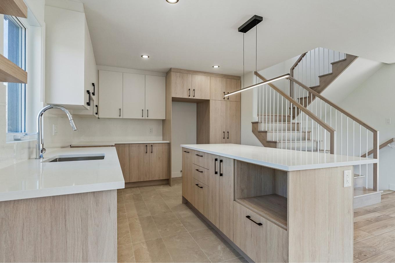 Kitchen - Rue Siméon-Drolet, Québec (Les Rivières), QC