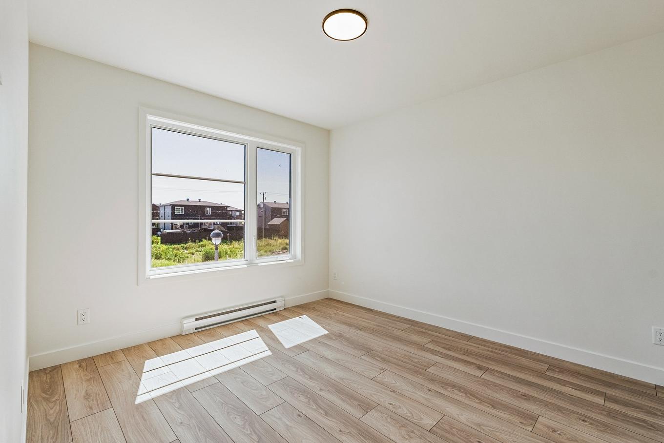 Primary bedroom - Rue Siméon-Drolet, Québec (Les Rivières), QC