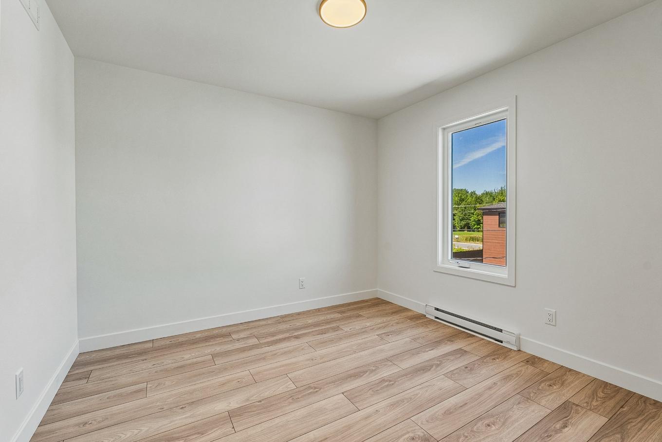 Bedroom - Rue Siméon-Drolet, Québec (Les Rivières), QC