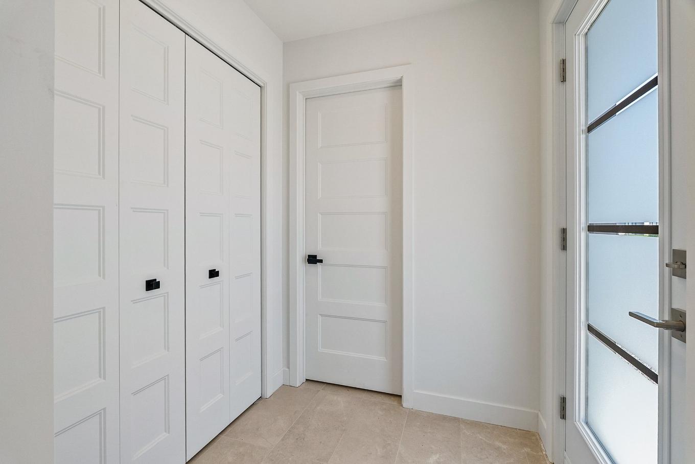 Hall - Rue Siméon-Drolet, Québec (Les Rivières), QC