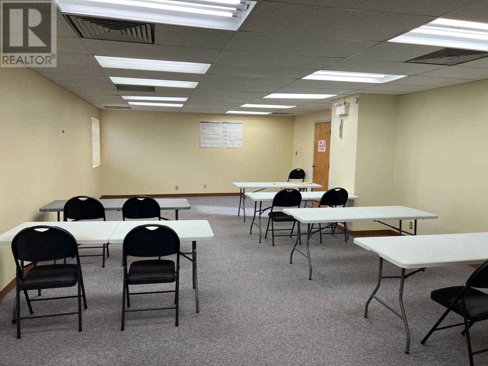 19 Woodward Ave, Blind River, ON