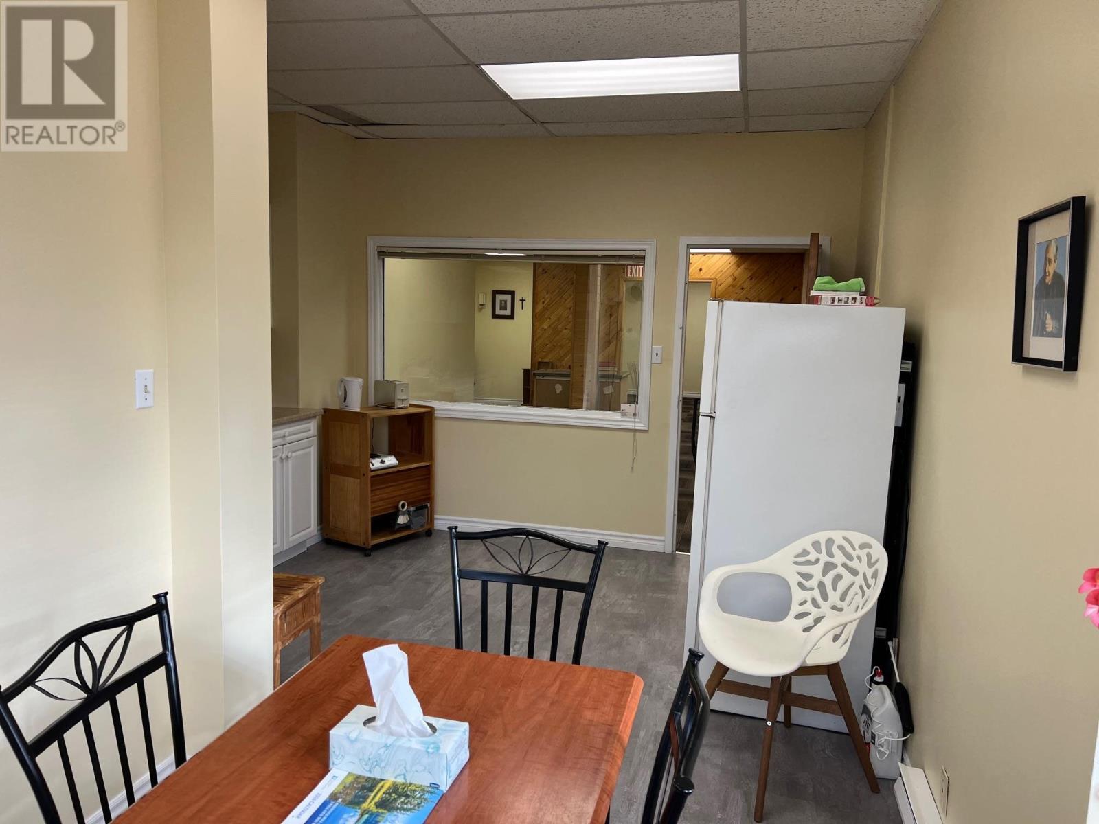 19 Woodward Ave, Blind River, ON