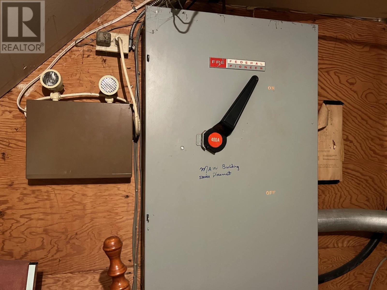 19 Woodward Ave, Blind River, ON