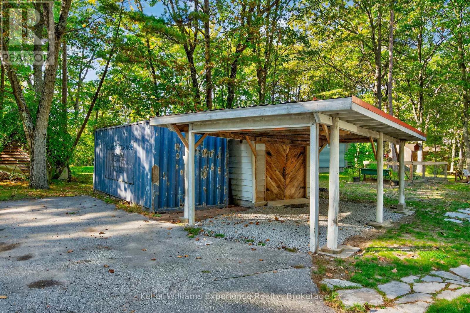 1694 Tiny Beaches Road S, Tiny, ON - Outdoor