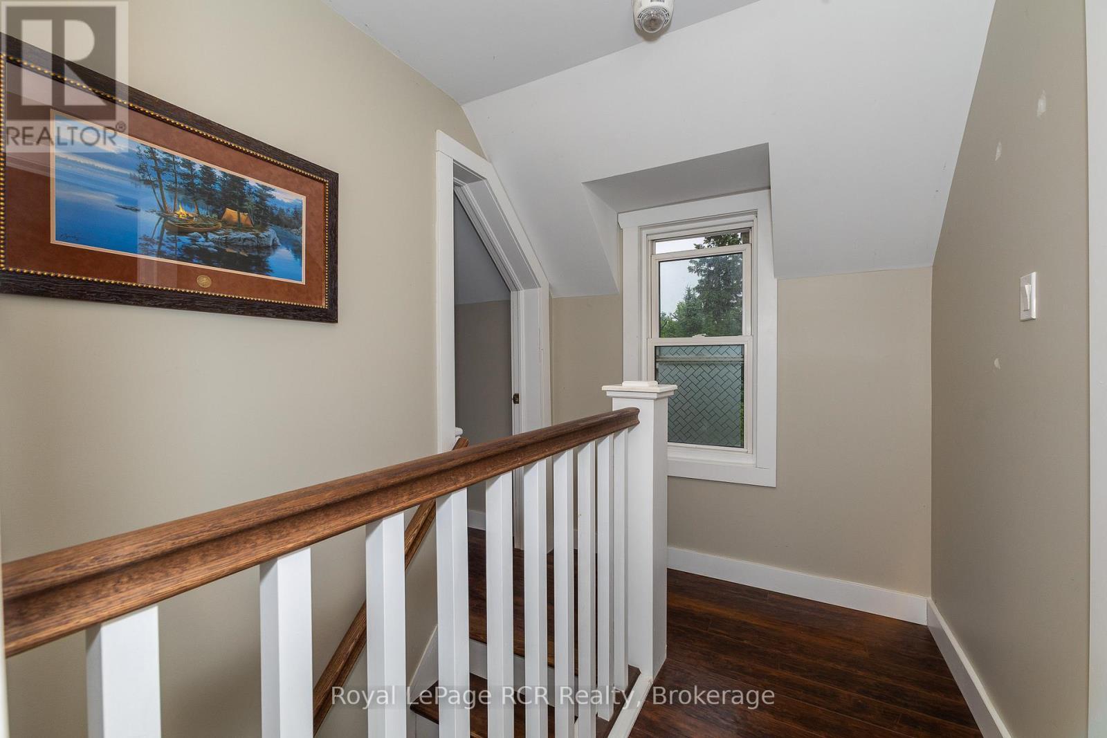 773760 Highway 10, Grey Highlands, ON - Indoor Photo Showing Other Room