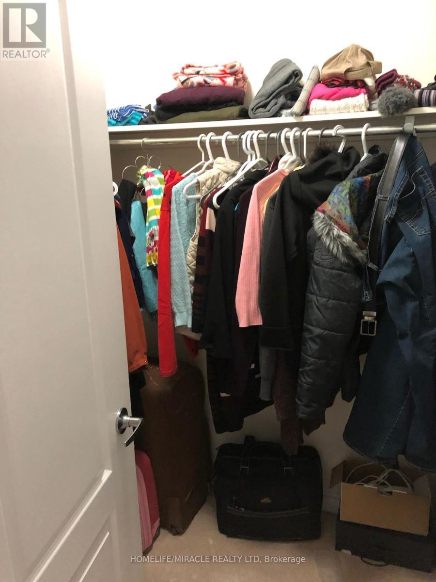 31 Banbridge Crescent, Brampton, ON - Indoor With Storage