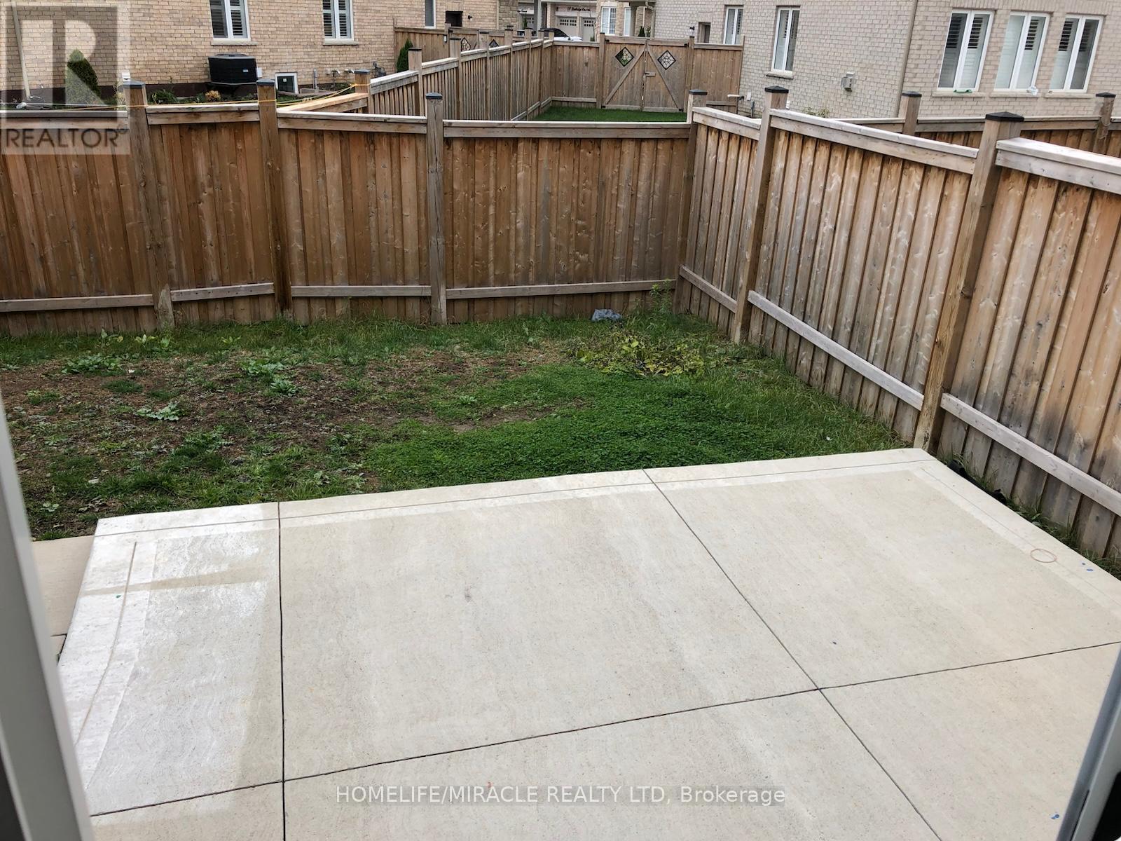 31 Banbridge Crescent, Brampton, ON - Outdoor