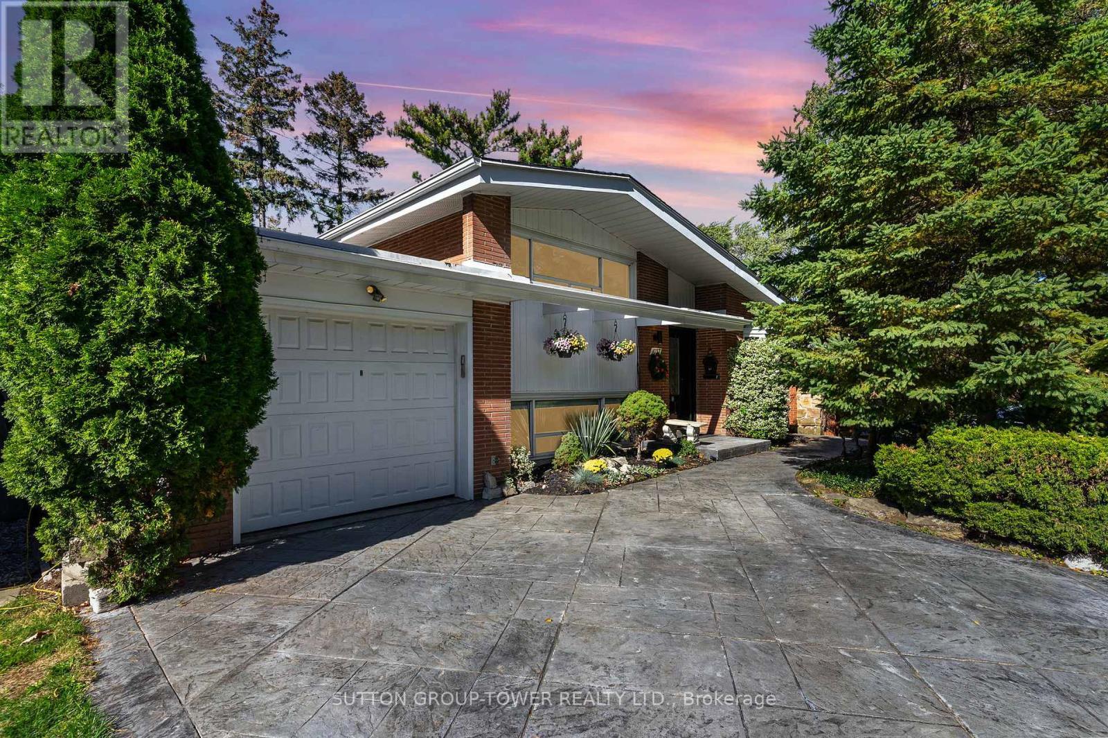 1037 Leilani Drive, Mississauga, ON - Outdoor