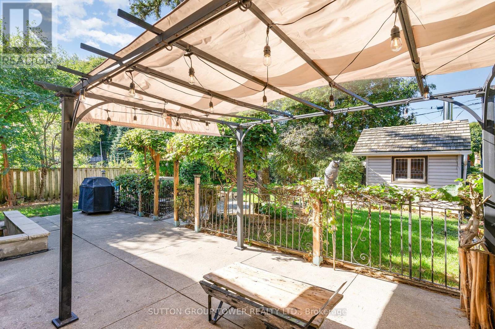 1037 Leilani Drive, Mississauga, ON - Outdoor