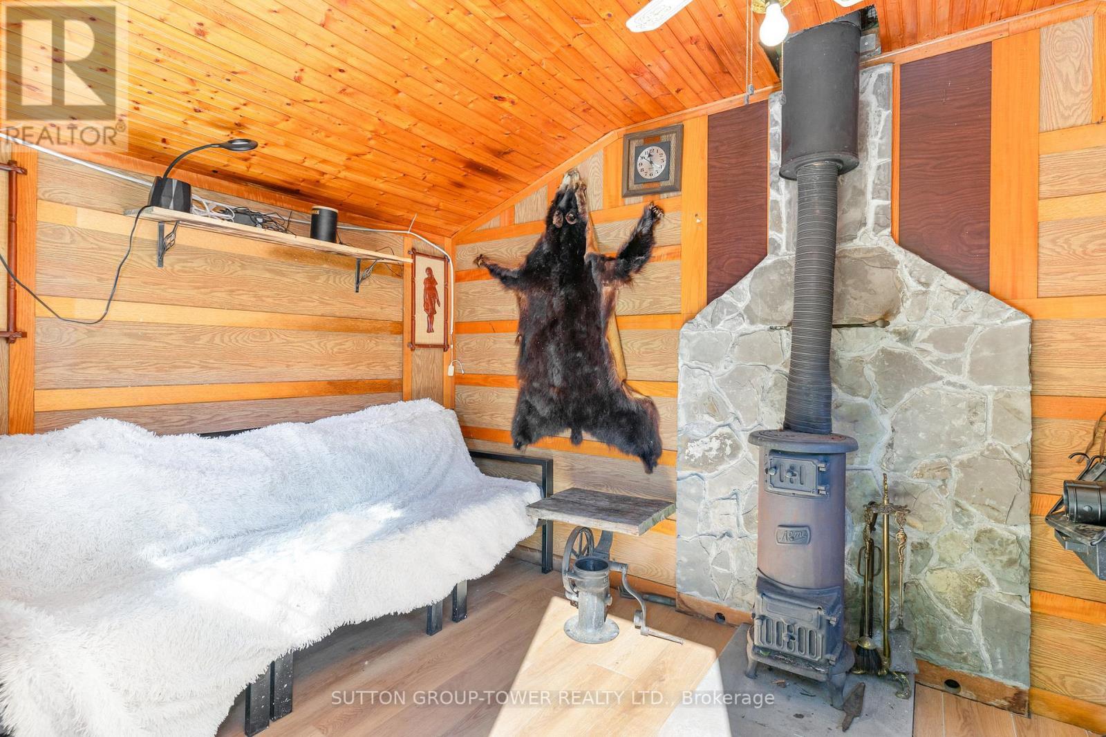 1037 Leilani Drive, Mississauga, ON - Indoor