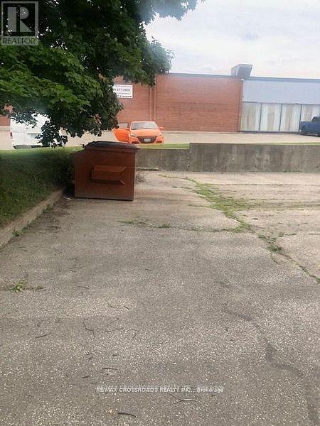 2100 Dundas Street E, Mississauga, ON