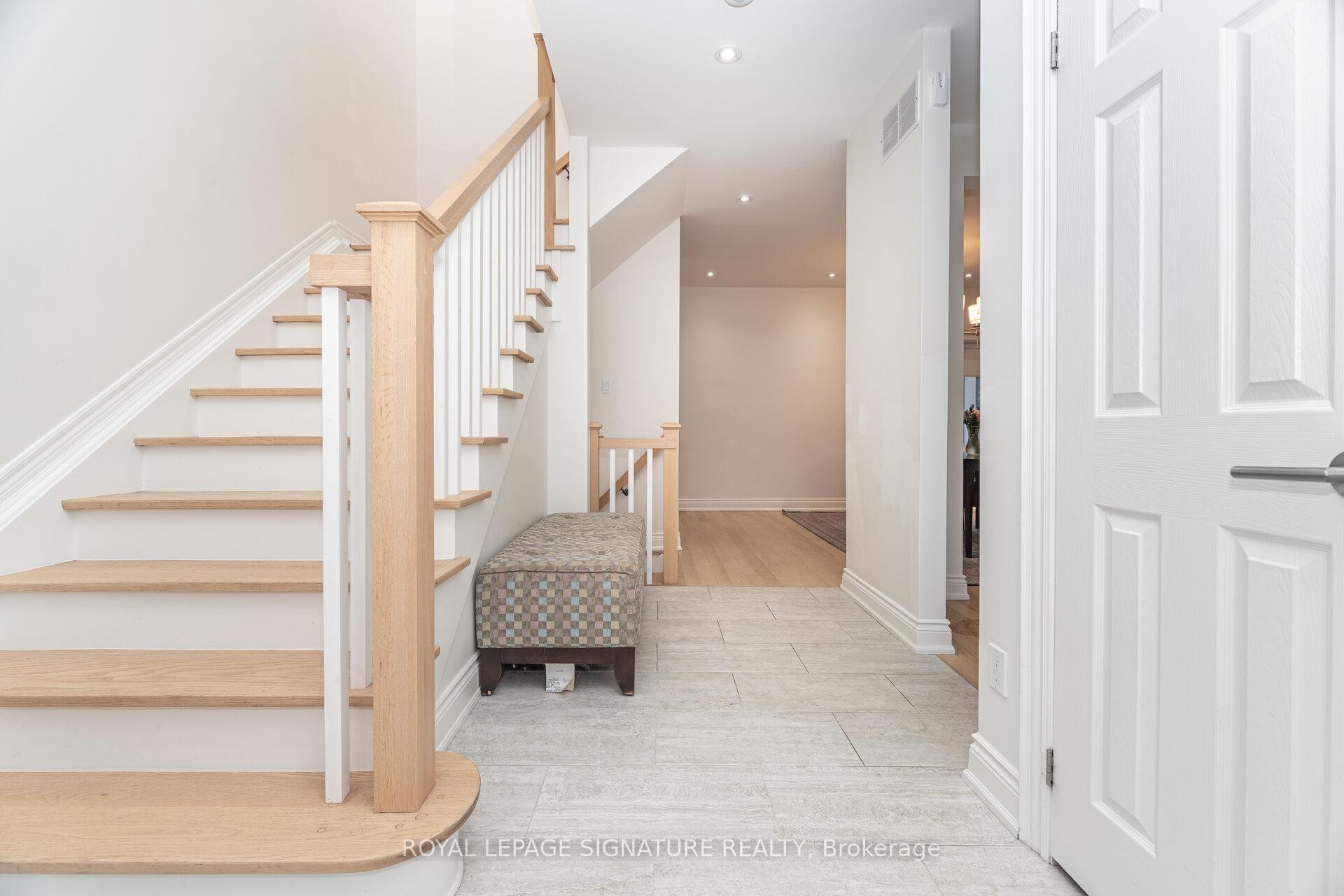 114 Fairholme Avenue, Toronto, ON - Indoor Photo Showing Other Room