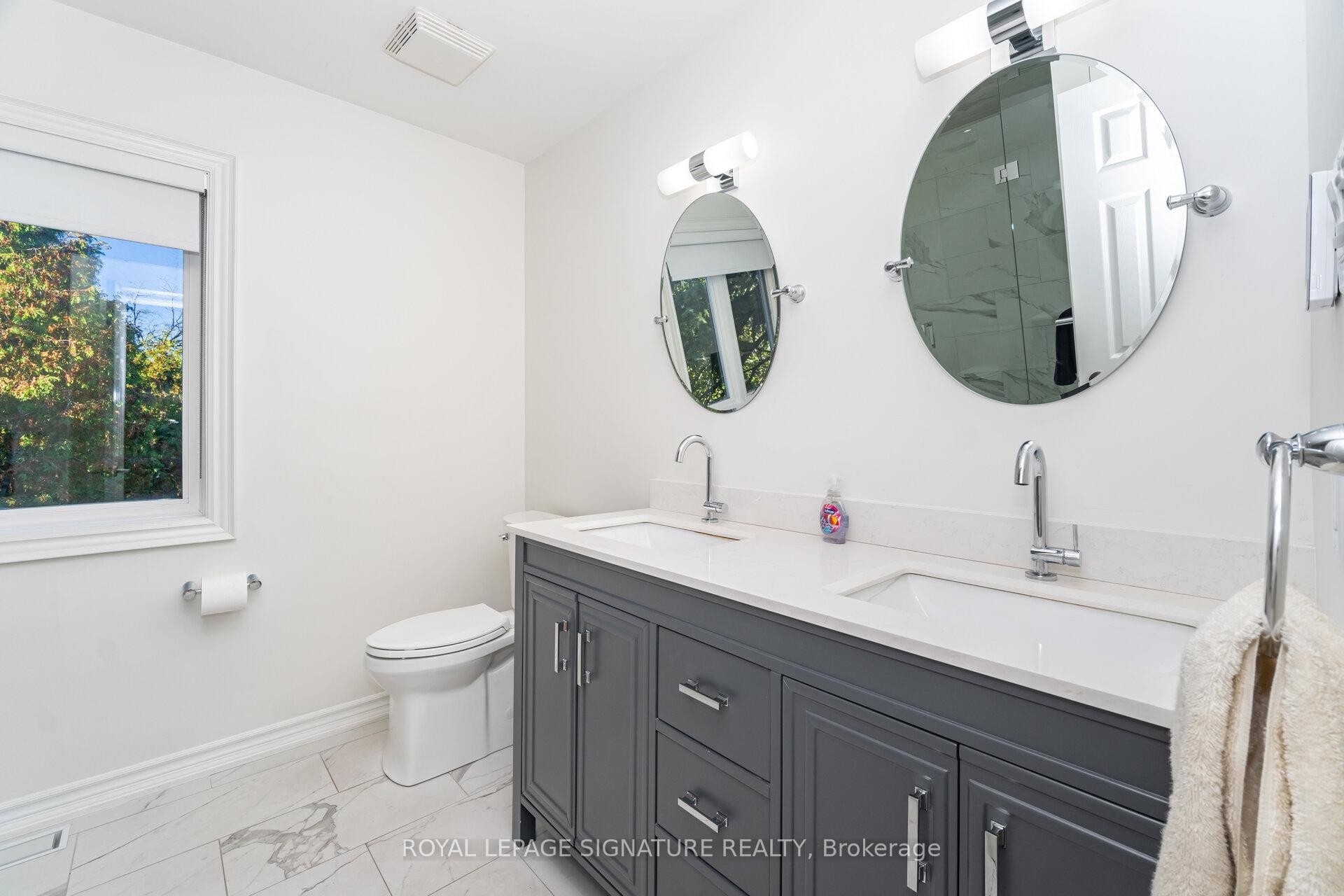 114 Fairholme Avenue, Toronto, ON - Indoor Photo Showing Bathroom