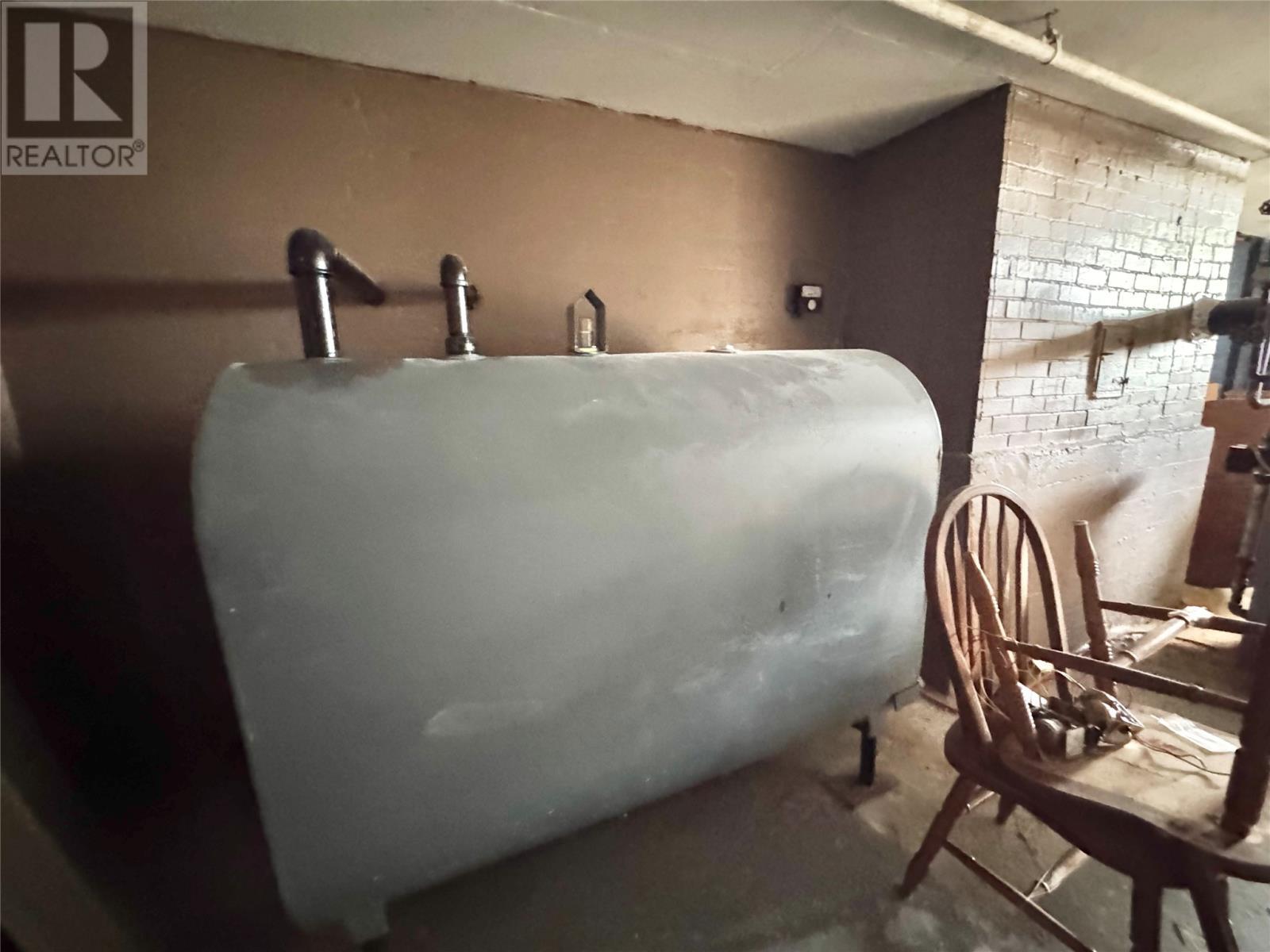 9A North Shore Road, Fogo, NL - Indoor