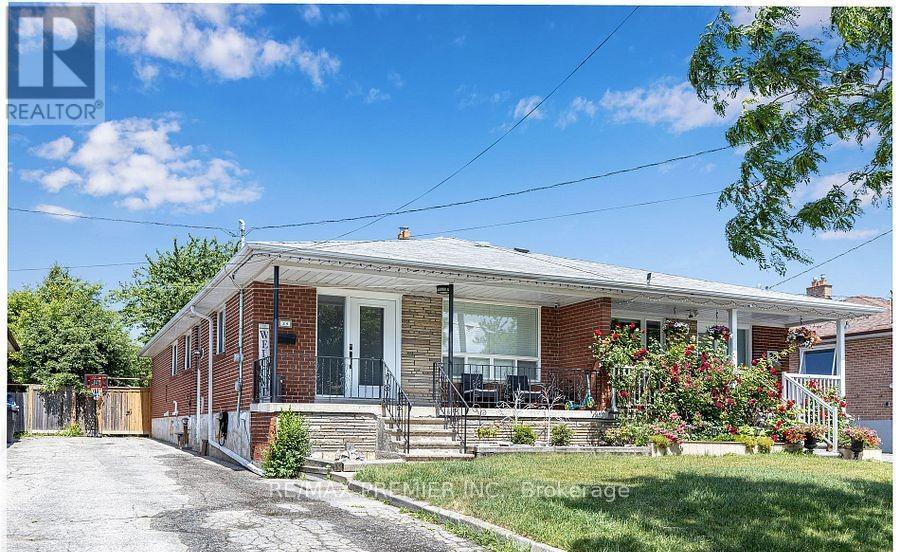 Main Floor - 24 Hucknall Road, Toronto, ON - Outdoor